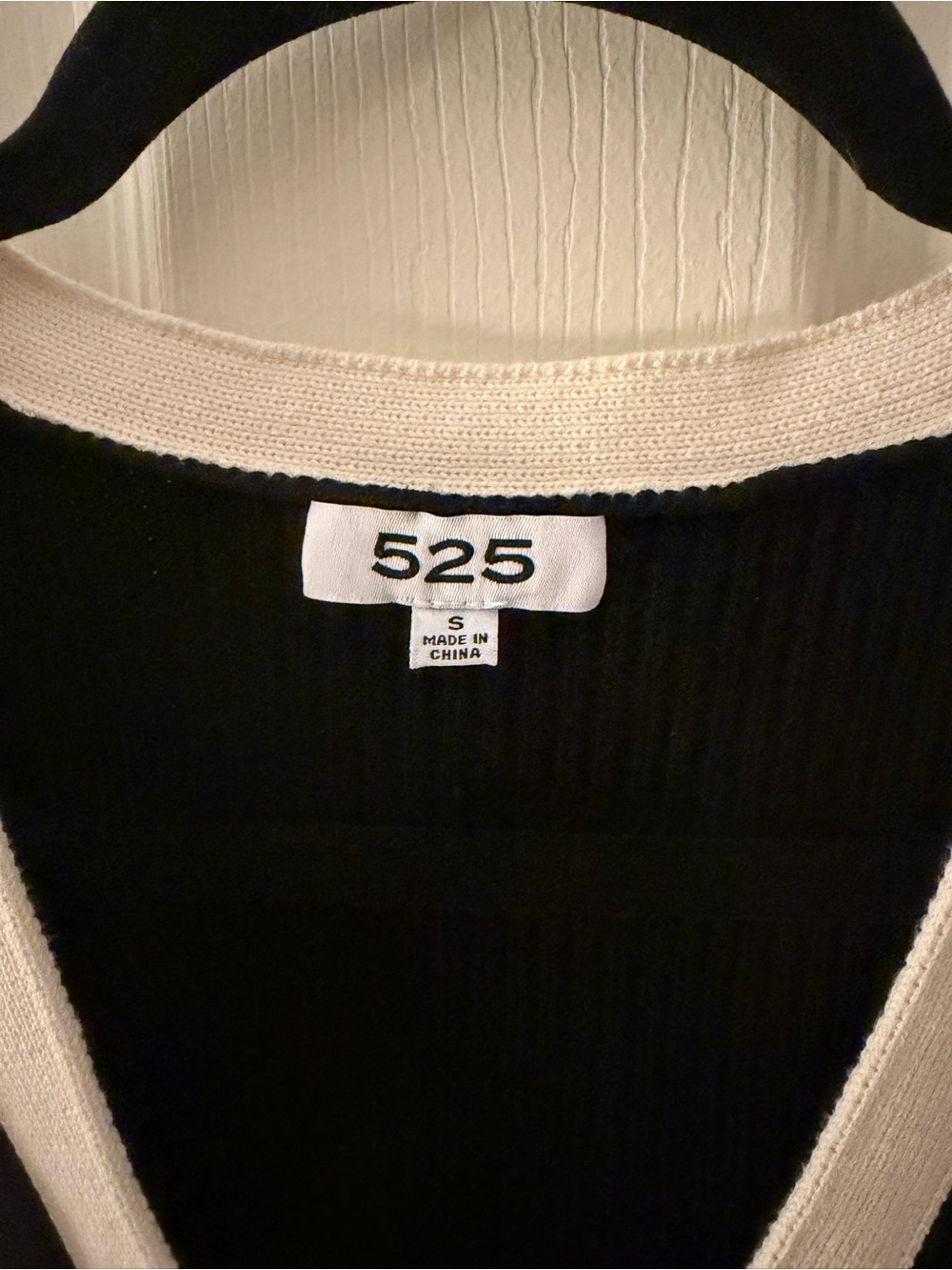 525 America Black Knit V-Neck Vest with Cream Trim - Picture 2 of 4